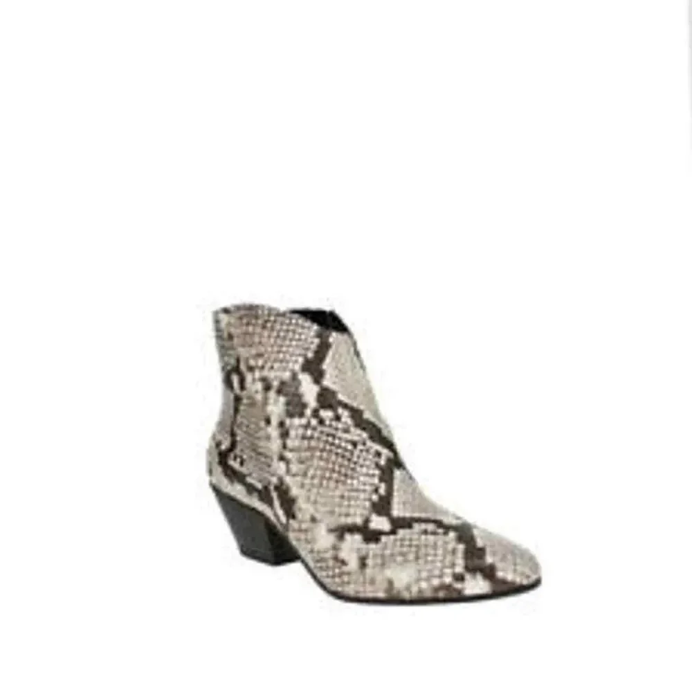 INC Womens Idra Faux Leather Almond Toe Booties ANIMAL PRINT size 8 - Picture 5 of 9